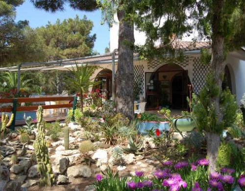 Hotel San Domino Cover